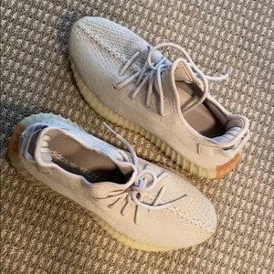 Yeezy 350v2 Sesame